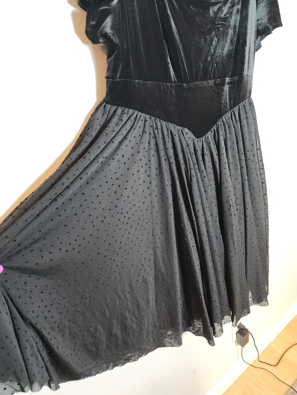 Torrid Retro Chic Flocked Mesh & Velour Dress Black Pullover Stretchy Size 2X - Picture 7 of 16